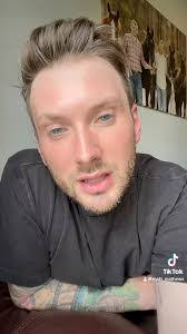 Amanda Gilmer's Instagram, Twitter & Facebook