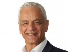 Agha Iqbal Ali Named Isenberg's Karen and Chuck Peters Family Endowed  Professor : UMass Amherst