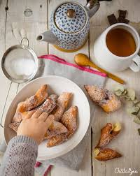 Bugnes Moelleuses De Mon Enfance Blog De Chataigne Recette En 2020 Bugnes Moelleuses Bugnes Recette