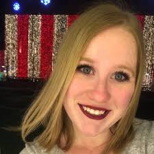 Alyssa Kujawski (@alyssaafarmer)