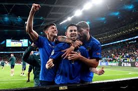 Before this decisive match, both the italians and the spaniards had never lost at this euro, and the italian national team is still going for the world record for the longest unbeaten run. Idpjlldtlji 0m