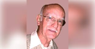 Obituary information for Tom Davis