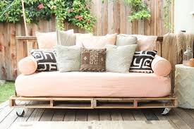 Pallet Sofa Pallet Patio Furniture Diy Daybed Pallet Patio Furniture Diy