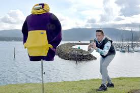 PENINSULA HOME FUND — Couple sell their wedding rings to pay a bill