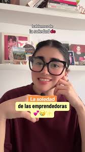 La soledad de ser emprendedora 😿✨ #emprendedora #vidadeemprendedora  #tipsdeemprendimiento #reddeemprededoras