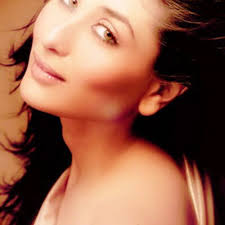 Supplied twitter user arpita chatterjeep posted: Kareena Kapoor Khan Kareenakhanfc Twitter