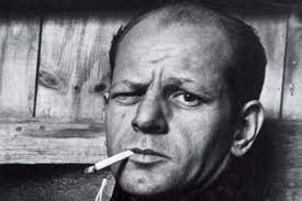 Pameran lukisan mancanegara sumber : 5 Fakta Jackson Pollock Seniman Abstrak Terhebat Dalam Sejarah