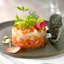 Recette Tartare De Bar Au Pamplemousse Rose Tuile A L Encre De Seiche Et Sesame Recette Tartare De Bar Repas Mexicains Recette
