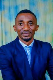 The entire Afana community celebrate you Happy birthday 🎂 May the Almighty  God bless your New age V #CheersToYou #april GGideon Yusuf Adamson