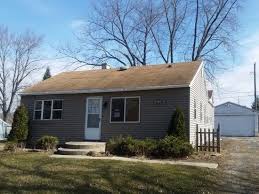 2210 Wentworth Ave Rockford Il 61108 Mls 09173725 Zillow Rockford Zillow Wentworth