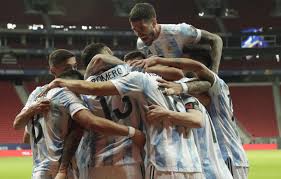 Giovanni gonzález, josé maría giménez, diego godín, matías viña; Jjuvkra2fv0pwm