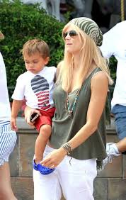 This just makes us even more jealous of tiger, of course. 13 Sexiest Elin Nordegren Photos The Hollywood Gossip