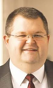 Alex Platte's Instagram, Twitter & Facebook