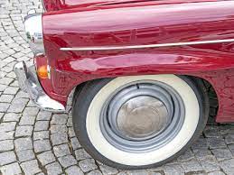 Youngtimer sind fahrzeuge zwischen 20 und 30 jahre alt. Kfz Steuer Fur Old Und Youngtimer Diese Besonderheiten Gibt Es Leasingtime De Blog