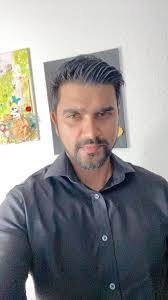 Kushal Sheth's Instagram, Twitter & Facebook