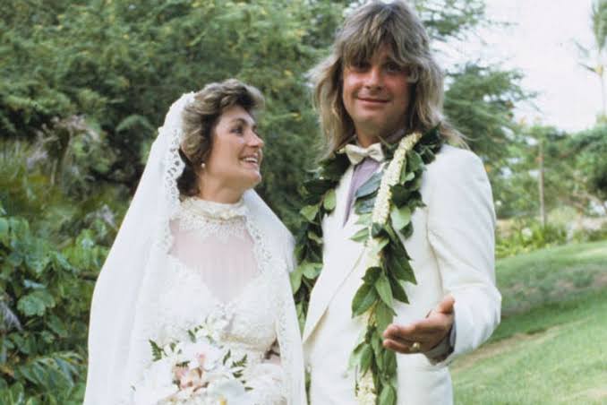Kelly Osbourne's heartbreaking letter to Sharon on first wedding  anniversary without Ozzy - The Mirror