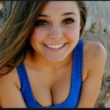 Callie Stevens (@callieestevens)