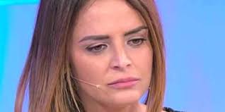 Si è conclusa oggi la puntata di uomini e donne incentrata sulla scelta di marco cartasegna. Uomini E Donne Oggi 8 Gennaio 2021 Roberta E Riccardo Niente Da Fare