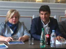 Nous pensons souvent et faussement que les maires sont nés de la grande et sanglante révolution. Rcf Calvados Manche On Twitter Festivalfilmcabourg2018 32e Journees Romantiques Du 13 Au 17 06 A Cabourg Divessurmer Et Houlgate Interviews Avec Suzel Pietri Directrice Du Festfilmcabourg Et Tristan Duval Tristancabourg Maire De Cabourg Ce