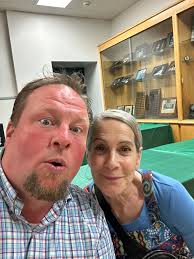 Hello all your friendly End of life doula here ready to help with your  needs from in home care, advanced rights, grief support, and much more!