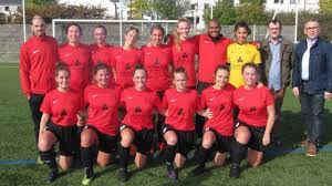 Demandes de licences football pour 2021/2022. Saint Gilles Enfin Une Equipe Feminine Au Club De Football Rennes Maville Com