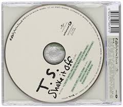 (c) 2014 big machine records, llc. Shake It Off 2 Track Swift Taylor Amazon De Musik