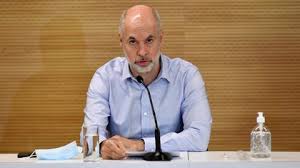Larreta anunció que en el caso de los terciarios y la educación de adultos abandonarán la presencialidad y volverán a la virtualidad. Y5vosptwzg88am