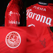 Jun 28, 2021 · mazatlán._ luego de cumplir con su etapa de pretemporada en querétaro, mazatlán fc regresó al puerto para seguir con su preparación y aprovechó para presentar el jersey que usará para el. Tercer Jersey Pirma De Mazatlan Fc 2021 Todo Sobre Camisetas