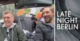 Gazdă, producător, actor și cântăreț de televiziune german. Kategorien Vermischtes Real Total