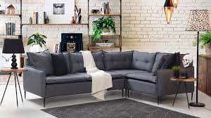 Küçük evler için koltuk takımları olduğu gibi büyük evler için de farklı tarzda koltuklar ve takımları vardır. Lego Metal Kose Koltuk Takimi Mini Modern Kose Takimlari Berke Mobilya