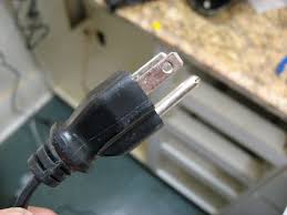 The bright 80 lumen flashlight helps to quickly locate door locks in. Microwave Oven Transformer High Voltage Rig 7 Steps Instructables