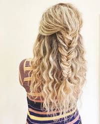If you find your long curls are weighing you down then why not make the chop? Instagram Photo By Rainbowsnfairyd Mar 27 2016 At 12 04pm Utc Homecoming Frisuren Frisuren Lang Frisur Ideen
