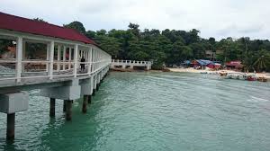 Each room of cocohut and cozy chalet are spacious, with timber floors and large windows, to take advantage of the tropical breeze and your choice of enchanting garden or sea view. Fatima Chalet Updated 2021 Hotel Reviews And 19 Photos Pulau Perhentian Kecil Tripadvisor