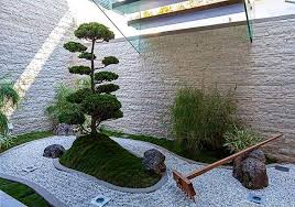 It includes a rich variety of deciduous shrubs or small trees with graceful habits, elegantly cut leaves and extraordinarily colorful foliage, particularly in the fall. Zen Gardens Asian Garden Ideas 68 Images Interiorzine
