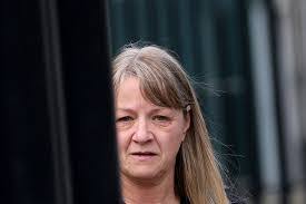 Shauna Morrison's Instagram, Twitter & Facebook