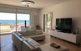 Appartamento al primo piano di una villetta bifamiliare appartamento in affitto a castiglione della pescaia, in leggera collina, a circa 400 m dal mare e composto da: Agenzia Immobiliare Castiglione Della Pescaia Vendita Appartamenti Affitti Estivi Punta Ala Appartamenti Per Vacanze Rocchette E Riva Del Sole Appartamenti Vicino Al Mare Immobiliare La Riviera Castiglione Della Pescaia Appartamenti Castiglione