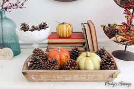 Call us optimists, but we think everyone under the sun can have a beautiful home if they want one. Cheap And Easy Fall Decorations For Your Home