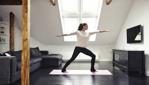 Recordemos que practicar pilates nos traerá mejoras para nuestra condición física y mejorará. Yoga Y Pilates En Casa Como Empezar Y Todo Lo Que Necesitas Saber