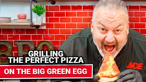 Grilling The Perfect Pizza On The Big Green Egg
