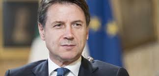 .ha firmato il nuovo dpcm contenente le misure anti contagio in vigore da venerdì 6 novembre 2020 (e valide fino al 3 dicembre 2020) sull'intero territorio e con il nuovo dpcm torna anche il modulo di autocertificazione per gli spostamenti in tutta italia. Nuovo Dpcm Atteso Per Il 4 Dicembre Pochi Allentamenti Per Le Festivita Natalizie