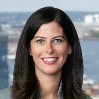 Kerri Fay's Instagram, Twitter & Facebook