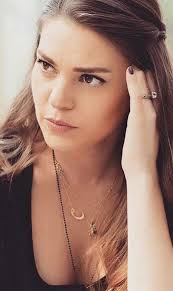 Asli Enver Aktrisler Sac Ve Guzellik Unluler