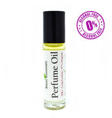 Housed in a sleek rollerball glass bottle, this luxe floral perfume oil looks as pretty as it smells. Alien Flora Futura Type Perfume Oil Sweet Essentials