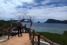 Maybe you would like to learn more about one of these? Begini Cara Pemilik Warung Di Kawasan Mandeh Tarik Pembeli Antara Sumbar