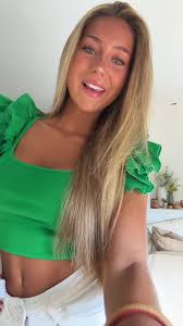 Berta Moreno Y Su Novio