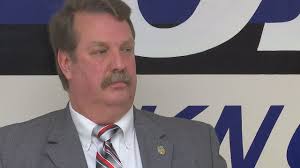 Knoxville police officers, citizens honored by chief and mayor