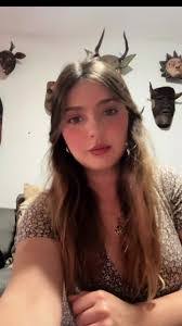 Laura Saad's Instagram, Twitter & Facebook