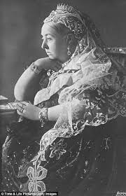 The Diary Of Queen Victoria Aged 13 40 000 Pages Of Monarch S Journals Launched Online By Great Great Granddaughter Elizabeth Queen Victoria Queen Victoria Birthday Queen Victoria Family