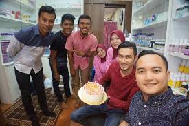 Wakaf bharu merupakan sebuah pekan dan daerah di jajahan tumpat, kelantan. Selamat Hari Lahir Buat Klinik Primer Wakaf Che Yeh Facebook