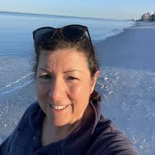 Amazon.com: Tami Lowe: books, biography, latest update